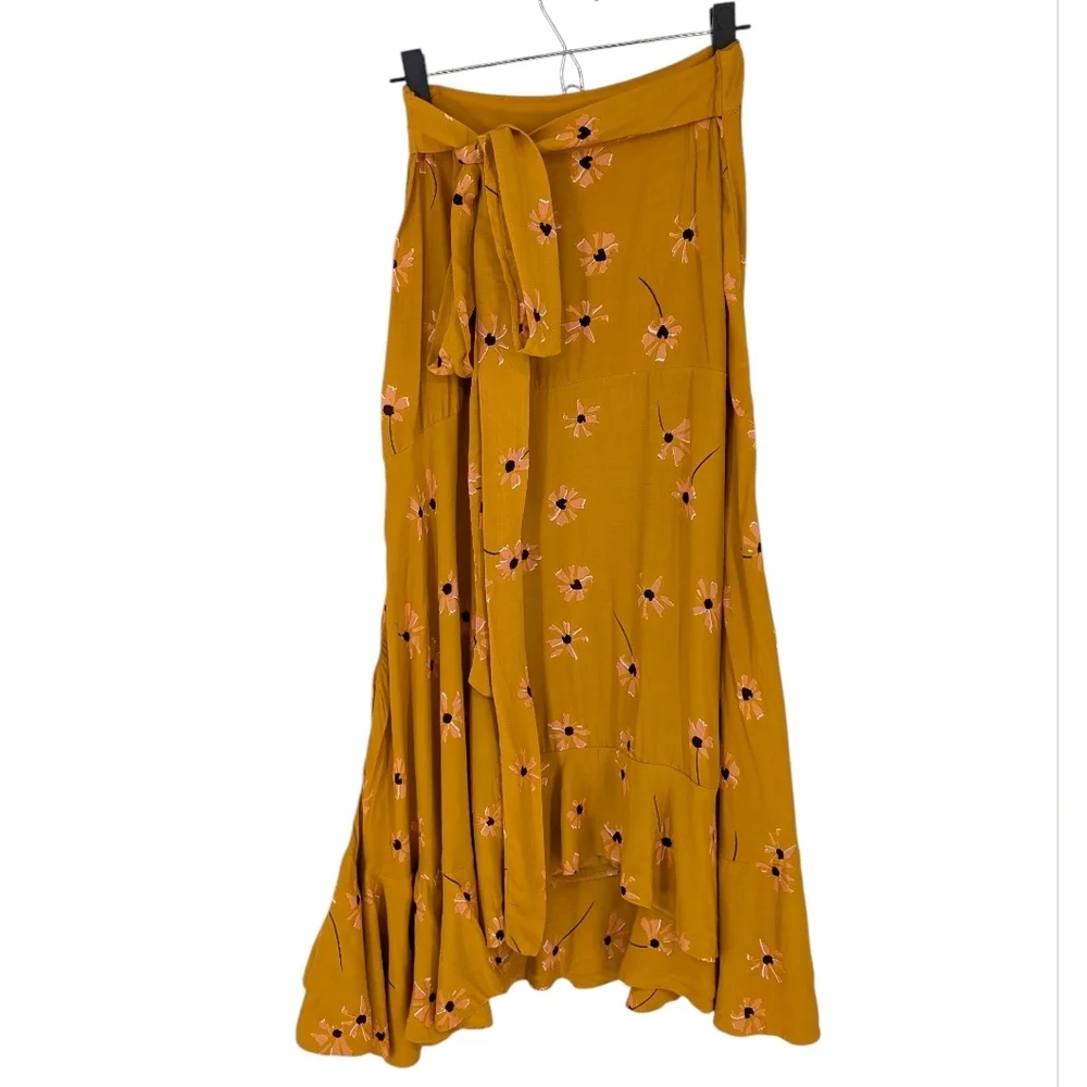 Faithfull The Brand Kamares Floral Midi Skirt in Botanical Print Yellow 6